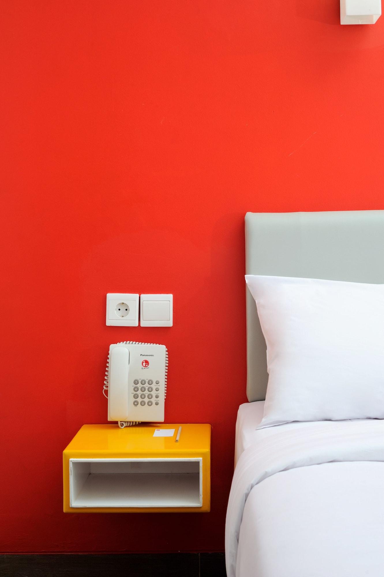 Amaris Hotel Serpong Tangerang Esterno foto