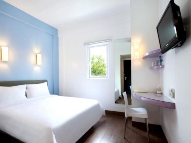 Amaris Hotel Serpong Tangerang Esterno foto
